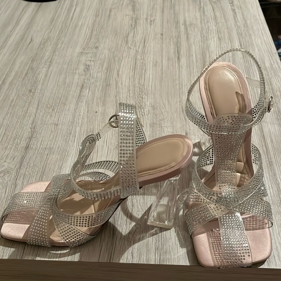 Zara shoes - Picture 1 of 3